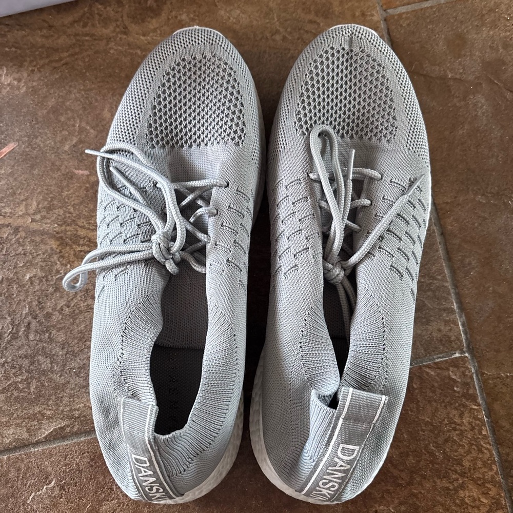 Women’s Danskin Light Gray Knit Slip-On Sneakers